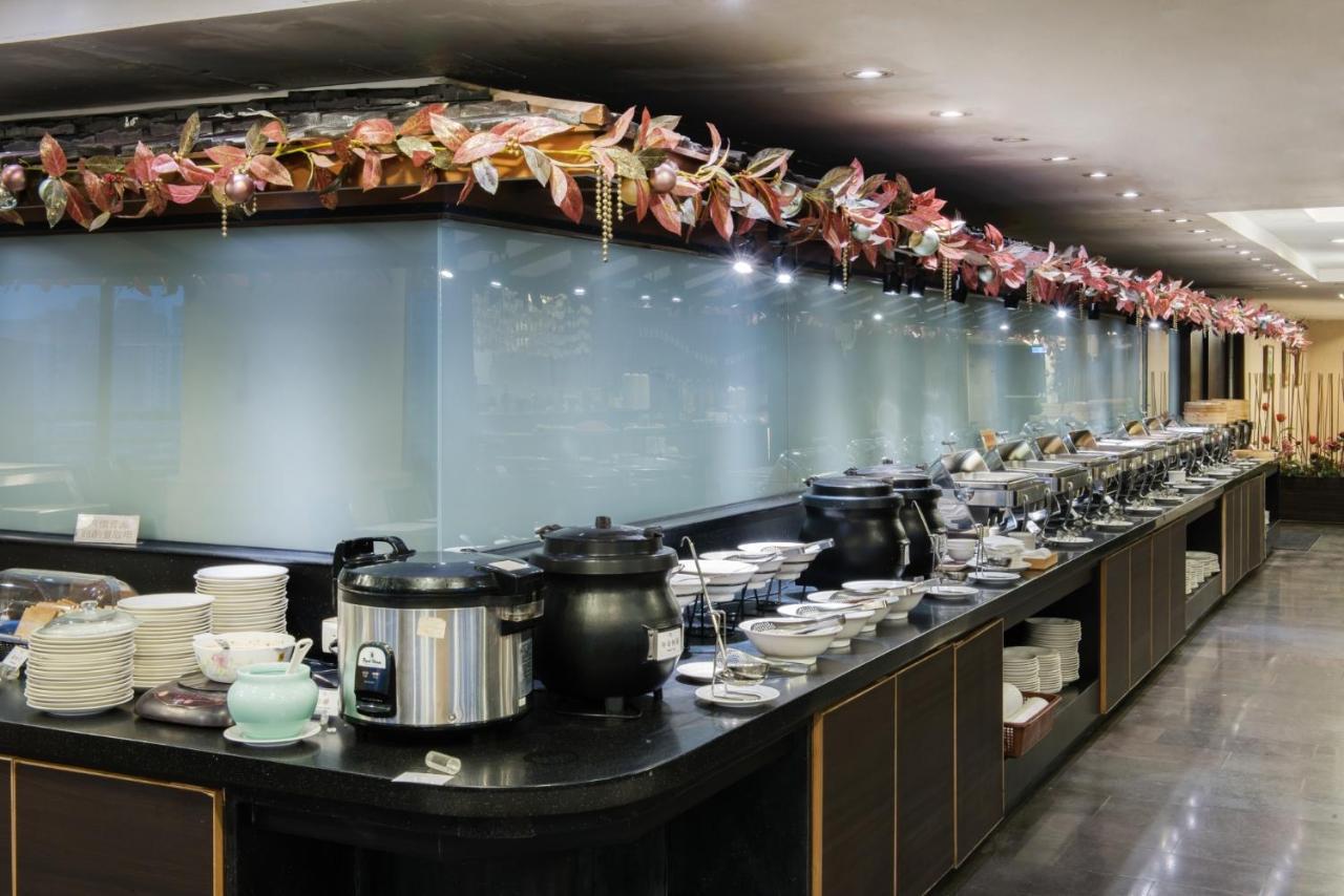 高雄鴻騰酒店 HOMETEL Hotel Kaohsiung Exterior foto